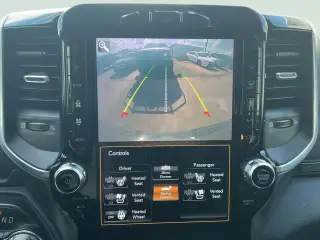 Ram 1500 2020 4x2 Laramie 4dr Crew Cab 5.6 ft. SB Pickup