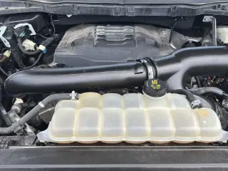 Ford F-150 2023 4x4 XL 4dr SuperCrew 5.5 ft. SB