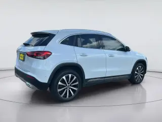 Mercedes-Benz GLA 2023 GLA 250 4dr SUV