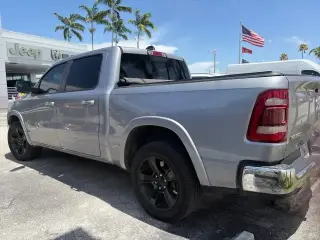Ram 1500 2021 4x4 Laramie 4dr Crew Cab 5.6 ft. SB Pickup