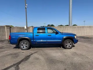 Dodge Dakota 2008 Laramie 4dr Crew Cab 4WD SB
