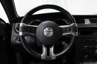 Ford Mustang 2013 V6 2dr Fastback