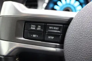 Ford Mustang 2013 V6 2dr Fastback