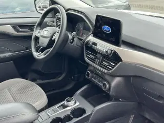 Ford Escape 2022 AWD SE 4dr SUV
