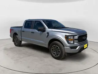 Ford F-150 2023 4x4 XL 4dr SuperCrew 5.5 ft. SB