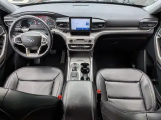 Ford Explorer 2023 AWD XLT 4dr SUV