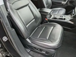 Ford Explorer 2023 AWD XLT 4dr SUV
