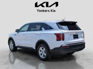 Kia Sorento 2023 AWD LX 4dr SUV