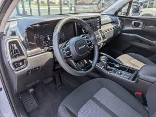 Kia Sorento 2023 AWD LX 4dr SUV