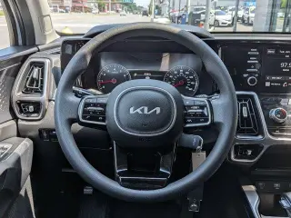 Kia Sorento 2023 AWD LX 4dr SUV