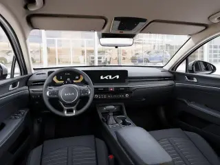 Kia K5 2026 LXS 4dr Sedan