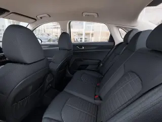 Kia K5 2026 LXS 4dr Sedan