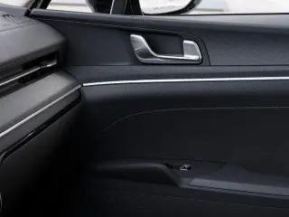 Kia K5 2026 LXS 4dr Sedan