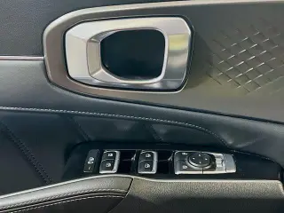 Kia Sorento Plug-In Hybrid 2022 AWD SX 4dr SUV
