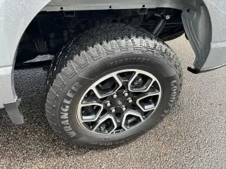 Ford F-150 2023 4x4 XL 4dr SuperCab 6.5 ft. SB