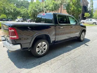 Ram 1500 2019 4x4 Laramie Longhorn 4dr Crew Cab 5.6 ft. SB Pickup