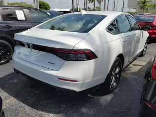 Honda Accord Hybrid 2023 EX-L 4dr Sedan