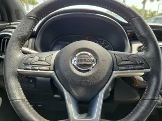 Nissan Kicks 2021 SR 4dr Crossover