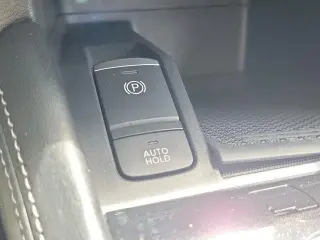 Nissan Kicks 2021 SR 4dr Crossover