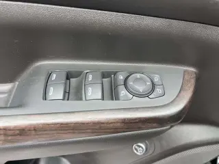 GMC Acadia 2022 4x4 Denali 4dr SUV