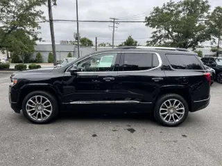 GMC Acadia 2022 4x4 Denali 4dr SUV