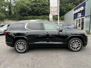 GMC Acadia 2022 4x4 Denali 4dr SUV