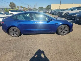 Tesla Model 3 2023 4dr Sedan
