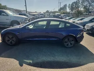 Tesla Model 3 2023 4dr Sedan