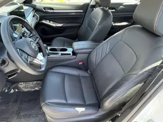 Nissan Altima 2025 2.5 SR 4dr Sedan