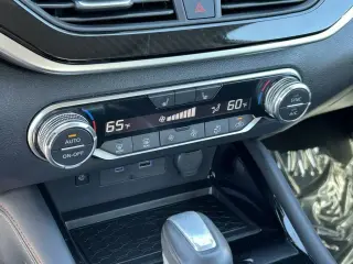 Nissan Altima 2025 2.5 SR 4dr Sedan