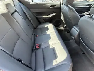 Nissan Altima 2023 2.5 SR 4dr Sedan