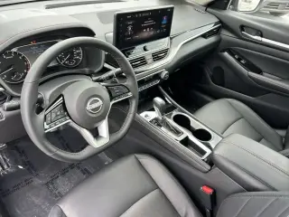 Nissan Altima 2025 2.5 SR 4dr Sedan