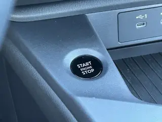 Nissan Sentra 2026 SV 4dr Sedan