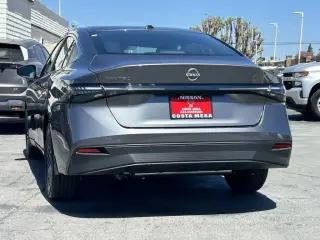 Nissan Sentra 2026 SV 4dr Sedan