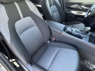Nissan Sentra 2026 SV 4dr Sedan