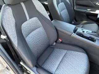 Nissan Sentra 2026 SV 4dr Sedan