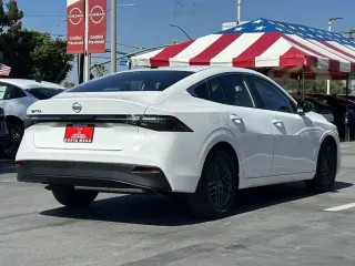 Nissan Sentra 2026 SV 4dr Sedan
