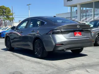 Nissan Sentra 2026 SV 4dr Sedan