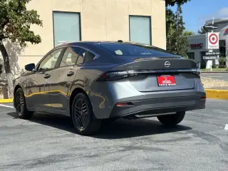 Nissan Sentra 2026 SV 4dr Sedan