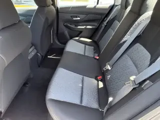 Nissan Sentra 2026 SV 4dr Sedan