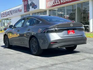 Nissan Sentra 2026 SV 4dr Sedan