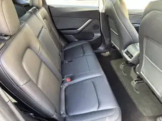 Tesla Model Y 2020 AWD Long Range 4dr Crossover