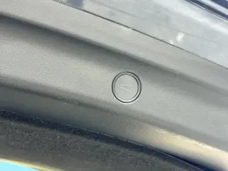 Tesla Model Y 2020 AWD Long Range 4dr Crossover