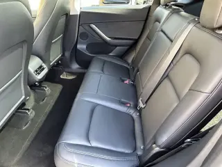 Tesla Model Y 2020 AWD Long Range 4dr Crossover