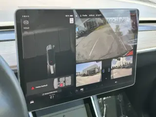 Tesla Model Y 2020 AWD Long Range 4dr Crossover
