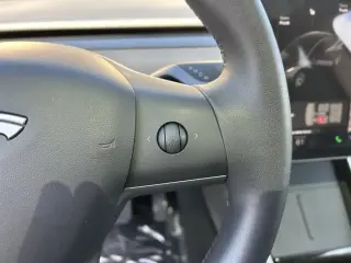 Tesla Model Y 2020 AWD Long Range 4dr Crossover