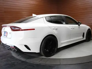 Kia Stinger 2019 GT 4dr Sedan