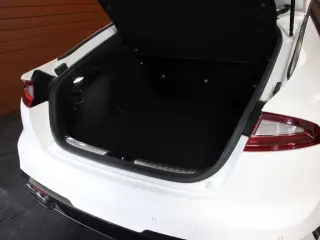 Kia Stinger 2019 GT 4dr Sedan