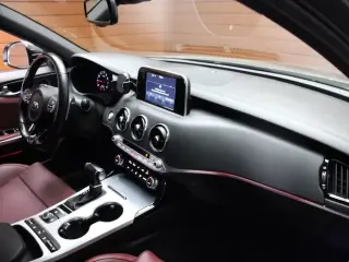 Kia Stinger 2019 GT 4dr Sedan