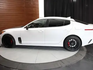 Kia Stinger 2019 GT 4dr Sedan